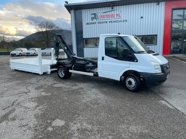 Photo Utilitaire FORD TRANSIT